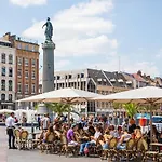 Διαμέρισμα Le Superbe T2, Centre Ville, Wifi, Proche Gare , Prox Lille, Terrasse *