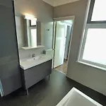 Διαμέρισμα Le Superbe T2, Centre Ville, Wifi, Proche Gare , Prox Lille, Terrasse