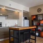 Διαμέρισμα Le Superbe T2, Centre Ville, Wifi, Proche Gare , Prox Lille, Terrasse