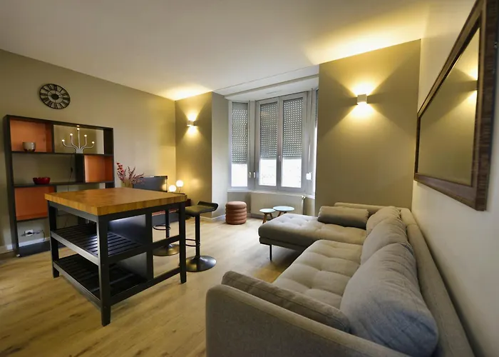 T2, Centre Ville, Wifi, Gare 600m, Prox Lille, Terrasse *