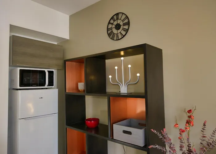 Le superbe T2, Centre ville, WIFI, proche Gare , Prox Lille, Terrasse * Tourcoing